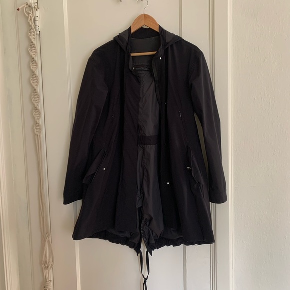 lululemon athletica Jackets & Blazers - Lululemon Rain Coat
